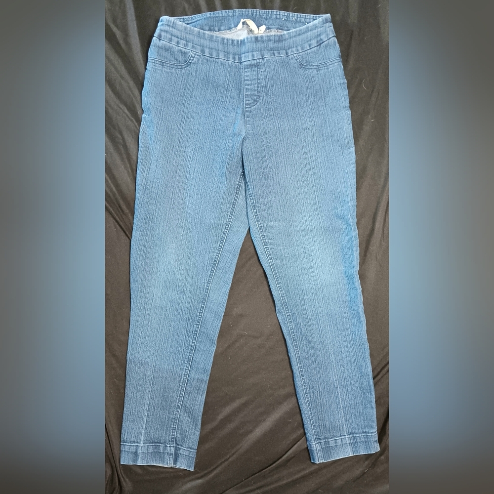 Soft Surroundings Pull-On Skinny Jeans M Stretchy Comfy